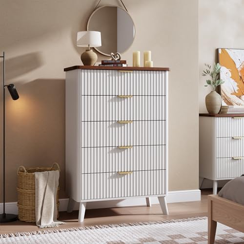 GarveeHome Fluted Dresser for Bedroom with 5 Deep Drawers, White