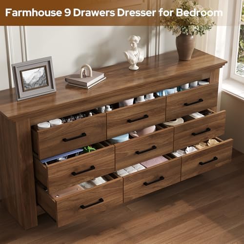 9 Drawer Dresser for Bedroom, Wood Dresser Chests of Drawers with Metal Handle, Triple Wide Dressers, Vintage Design Storage Chest Cabinet and Organizer Drawers for Closet, Hallway, Entryway, Walnut
