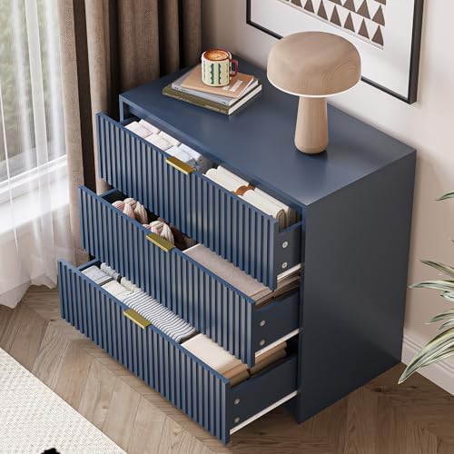MAISONARIA Fluted Dresser for Bedroom, 32 Inch Wide Nightstand with Large Drawer, 3 Drawer End Table for Bedroom, Living Rooms, Offices, and Entryways, Navy Blue