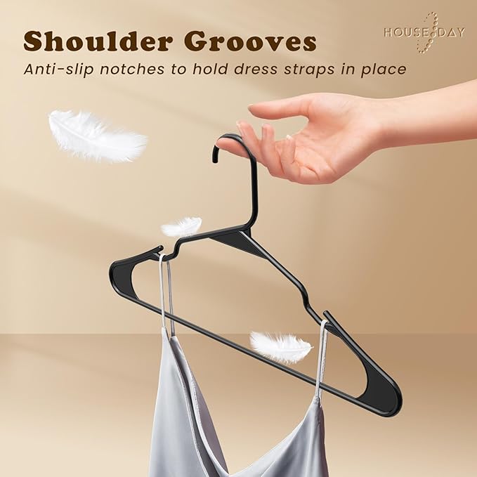 HOUSE DAY Plastic Hangers 100 Pack - Adult Clothes Hangers Black - Space Saving, Non-Slip, Durable & Sturdy Hanger with Shoulder Grooves for Closet, Perfect Slim Coat Hanger - Ganchos para Colgar Ropa