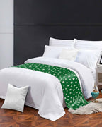 St Patrick's Day Lucky Leaves Bed Runners for Bedroom Hotel,Decorative Bedding Scarf White Shamrock on Green Bed End Blanket Bedding Runner Scarves for Twin Size Bed,71x20in