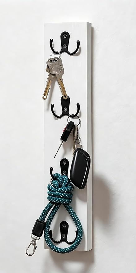 Yohsnor Vertical Wall-Mounted Key Holder – Stylish Entryway Hook Rack, Perfect for Narrow Spaces – Ideal Storage Solution for Keys, Scarves, Wallets, Belts, and Dog Leashes – Rustic Wood Key Hanger