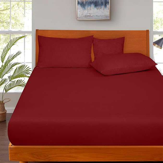 ROYALE LINENS 300 Thread Count 100% Long Staple Combed Cotton Fitted Sheet King - Super Soft Deep Pocket Bottom Sheet - Fitted Sheets Only - Elastic Sheets (King, Red)