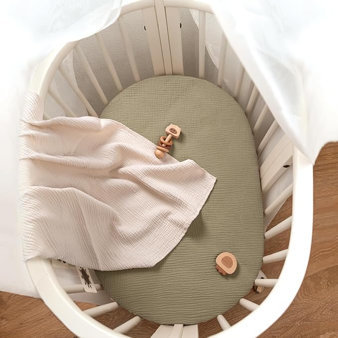 lulumoon Baby Muslin Bassinet Sheets: Cotton Bassinet Sheets Neutral for Boys and Girls - Fitted for Oval Rectangle or Hourglass
