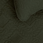 Easy-Going Full/Queen Size Reversible Quilt Set with 1 Quilt and 2 Pillow Shams, Soft Bed Quilt Cover, Water Resistant Lightweight Microfiber Bedspread, Stain Resistant, Olive Leaf-Army Green/Beige