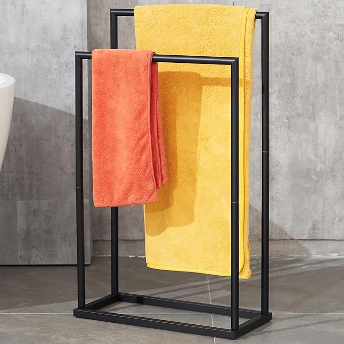 Free Standing Towel Rack, 2 Tier Towel Racks for Bathroom with Storage Shelves, Modern Outdoor Standing Towel Drying Rack for Poolside, Black Blanket Rack Holder, DECLUTTR