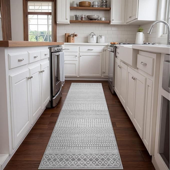 Washable Kitchen Rug Runner, 2'6''x8' Non Slip Washable Grey Long Runner Rugs, Low-Pile Non-Shedding Hallway Rug Carpet Runners for Entryway Kitchen Bedroom Bathroom