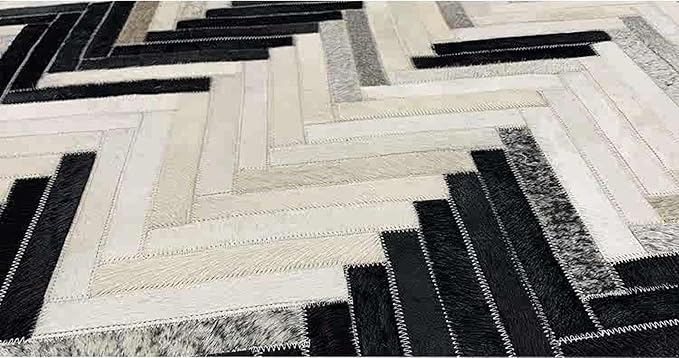 Round Cowhide Faux Leather Area Rug 9×9 ft – Black & White Modern Chevron Pattern Low Pile Carpet with Non-Slip Wool Backing, Soft Durable Living Room & Bedroom Accent Rug
