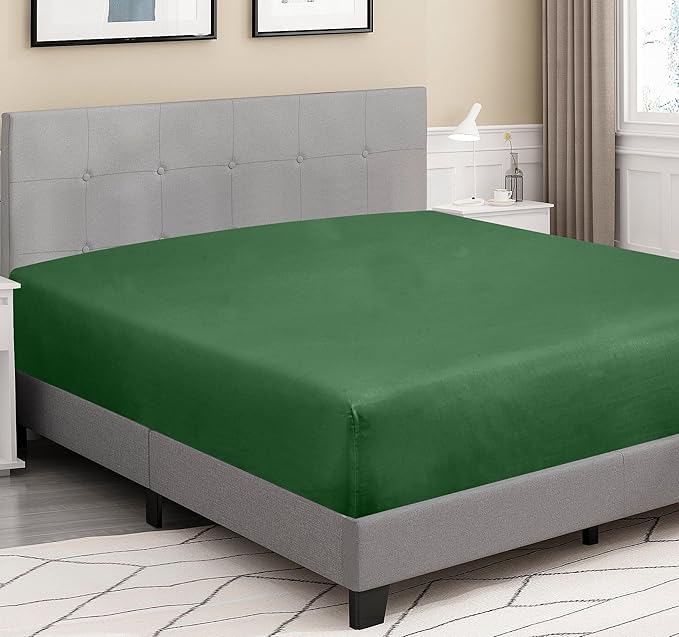 ROYALE LINENS 300 Thread Count 100% Long Staple Combed Cotton Fitted Sheet Full - Super Soft Deep Pocket Bottom Sheet - Fitted Sheets Only - Elastic Sheets (Full, Hunter Green)