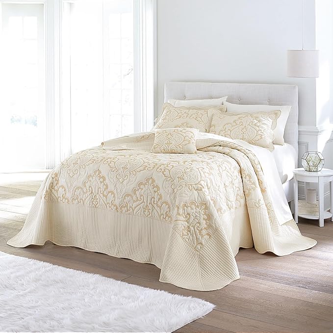 BrylaneHome Bedding Lightweight All Season Modern Amelia Quilted Damask Oversized Ultra Soft Bedspread - Twin, Ivory