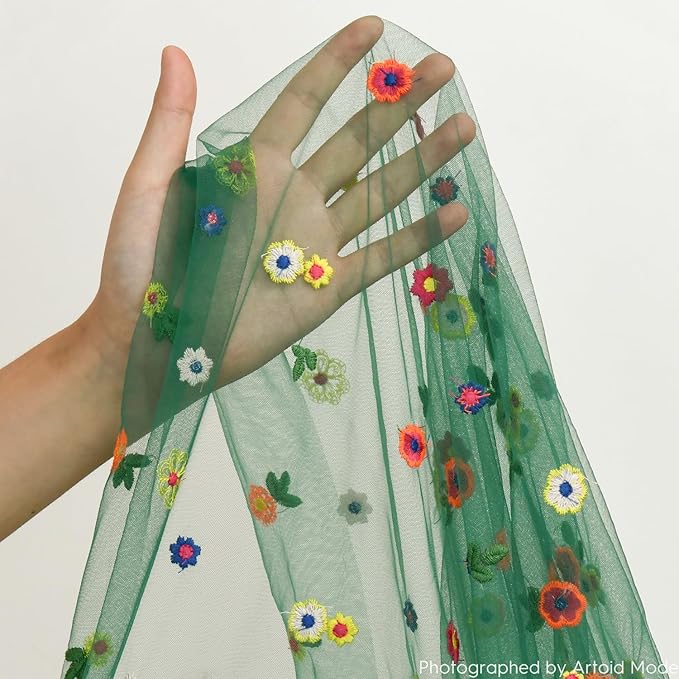 Artoid Mode Dark Green Embroidery Daisy Gauze Table Runner 120 Inch 10FT, Seasonal Sheer Kitchen Dining Holiday Wedding Birthday Table Decor for Home Party
