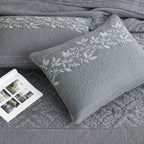 EVENHUG Floral Embroidered Quilt Set King Size 3 Piece Bedding Set Reversible Farmhouse Bedspread Coverlet with 2 Pillow Shams Lightweight Soft Bed Cover for All Season(106"X 96",Grey)
