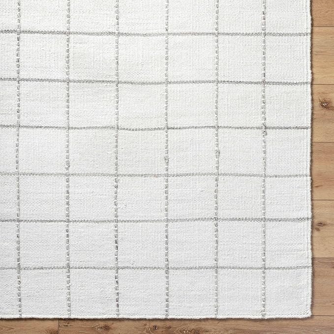 Mark&Day Wool Rugs, 6x9 Ishaq Cottage Off-White Area Rug, White Silver Carpet for Living Room, Bedroom or Kitchen (6' x 9')