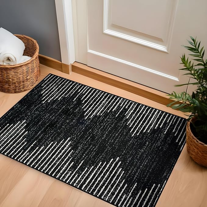 Rugshop Bohemian Stripe Stain Resistant High Traffic Living Room Kitchen Bedroom Dining Home Office Area Rug 2' x 3' Black