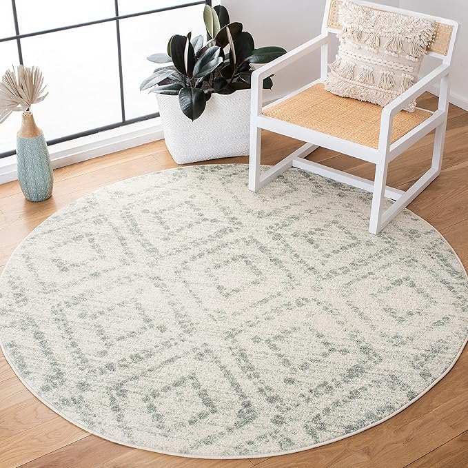 SAFAVIEH Adirondack Collection 6' Round Ivory/Green ADR131X Modern Diamond Distressed Non-Shedding Living Room Dining Bedroom Foyer Area Rug
